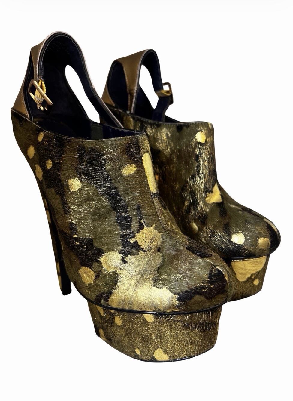 London Trash L-T Wynne Camo Fur Platform Heels Women’s 9 Gold Leather